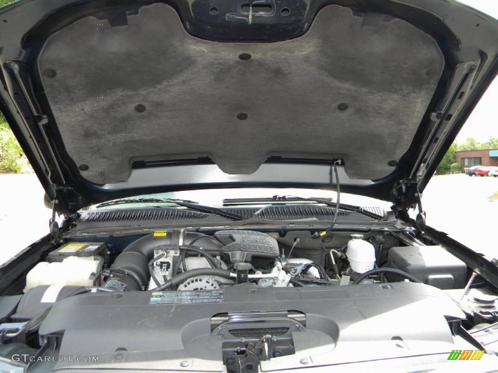 2006 Chevrolet Silverado 2500HD LT Regular Cab 4x4 Chassis 6.6 Liter OHV 32-Valve Duramax Turbo Diesel V8 Engine Photo #40634066