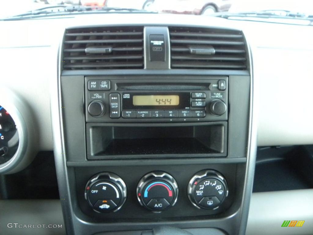 2008 Honda Element LX Controls Photo #40634966