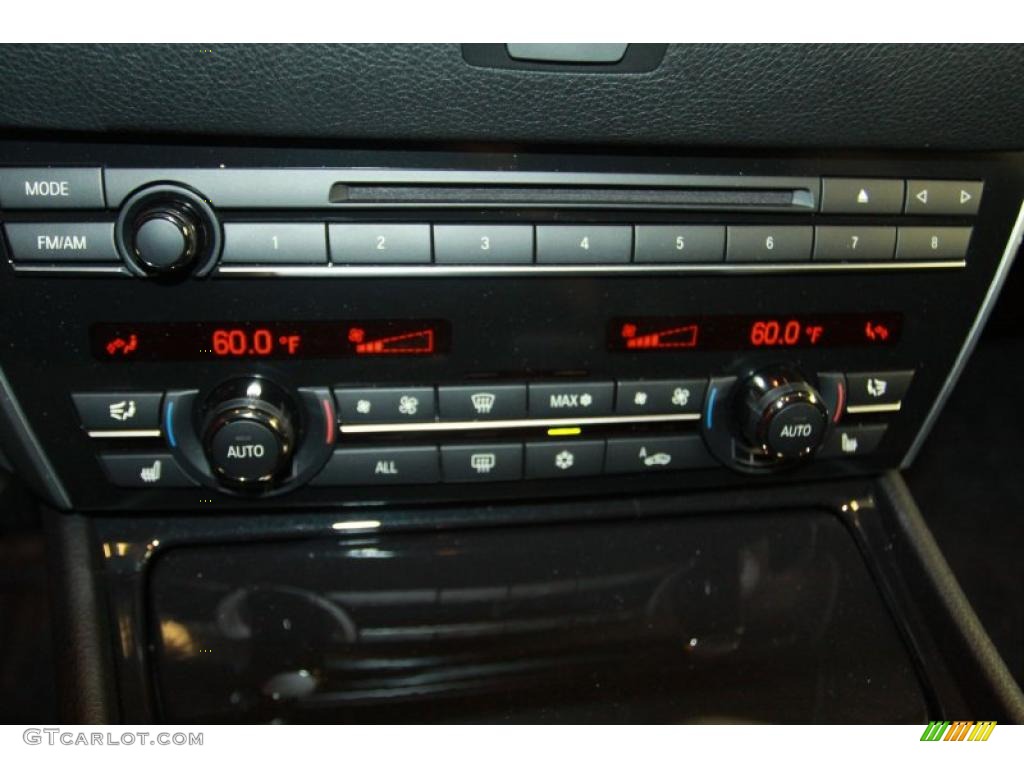 2010 BMW 5 Series 535i Gran Turismo Controls Photo #40635662