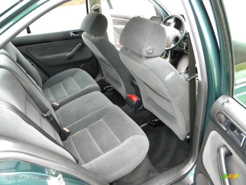 Black Interior 2001 Volkswagen Jetta GLS TDI Sedan Photo #40636198