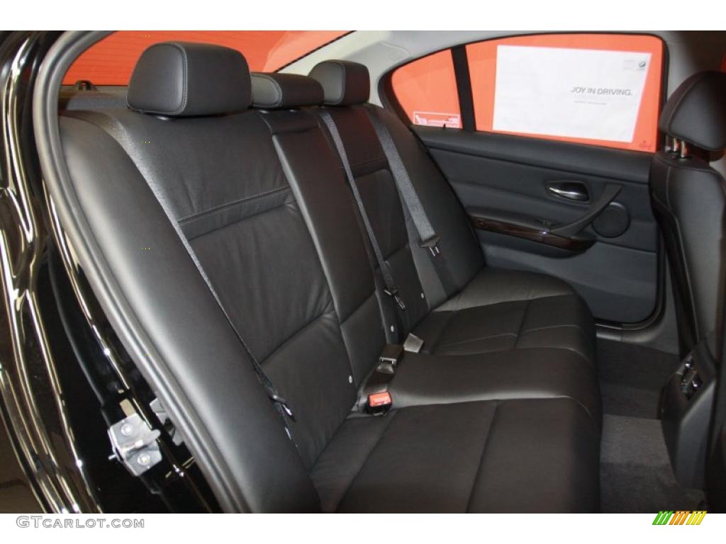 2011 3 Series 328i Sedan - Jet Black / Black photo #3