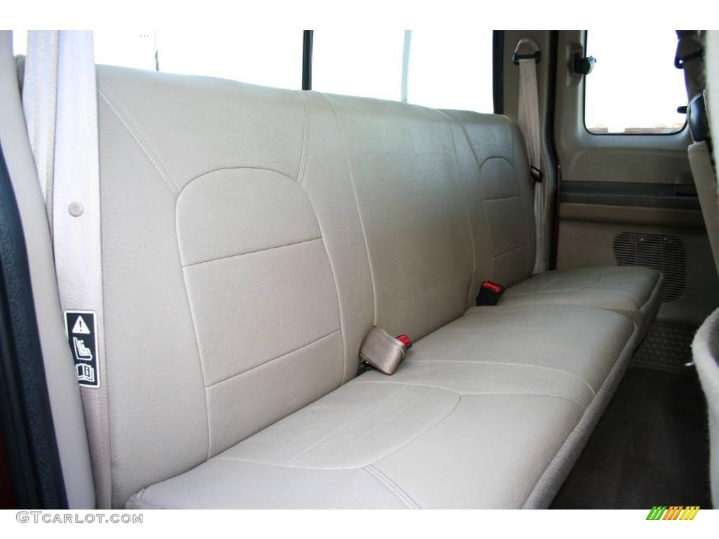 Medium Parchment Interior 2000 Ford F350 Super Duty Lariat Extended Cab 4x4 Photo #40636850
