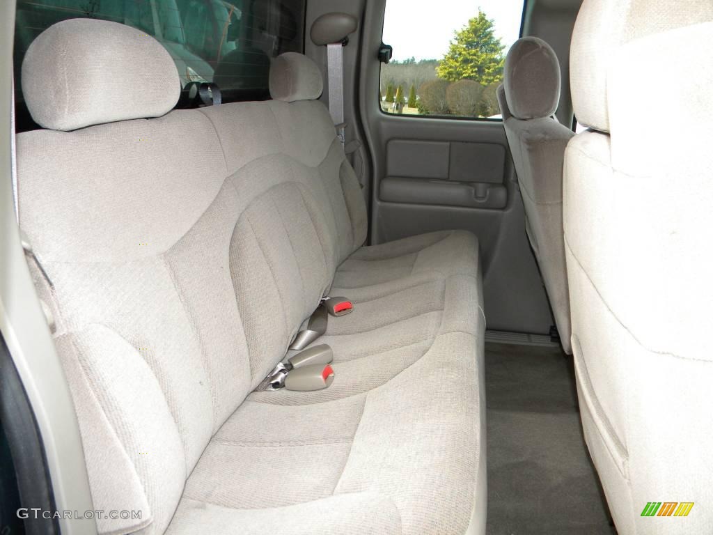 Neutral Interior 2002 GMC Sierra 1500 SLE Extended Cab 4x4 Photo #40637258