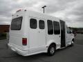 2002 Oxford White Ford E Series Cutaway E350 Commercial Passenger Van  photo #14