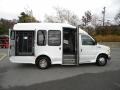 2002 Oxford White Ford E Series Cutaway E350 Commercial Passenger Van  photo #18