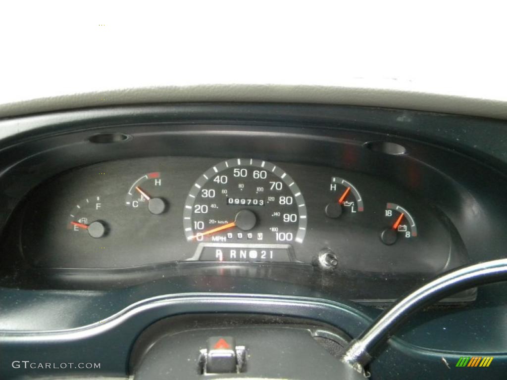 2002 Ford E Series Cutaway E350 Commercial Passenger Van Gauges Photo #40637846