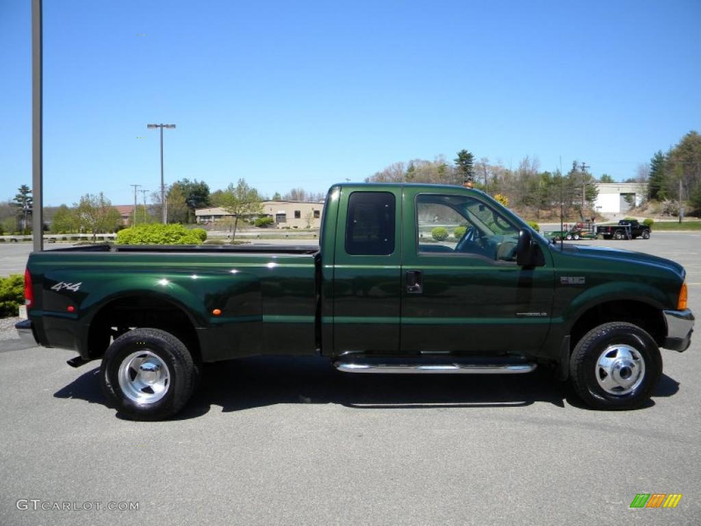 2000 F350 Super Duty XLT Extended Cab 4x4 Dually - Woodland Green Metallic / Medium Parchment photo #4