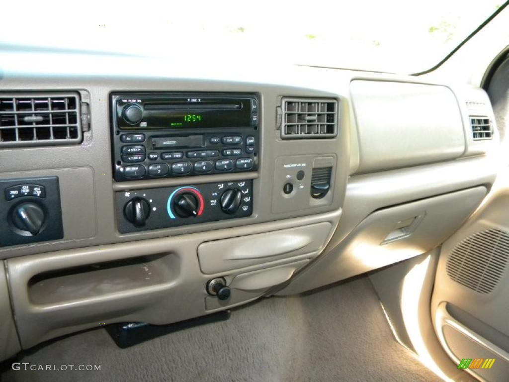 2000 F350 Super Duty XLT Extended Cab 4x4 Dually - Woodland Green Metallic / Medium Parchment photo #46