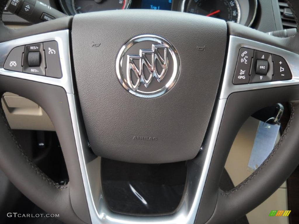 2011 Buick Regal CXL Controls Photo #40639170