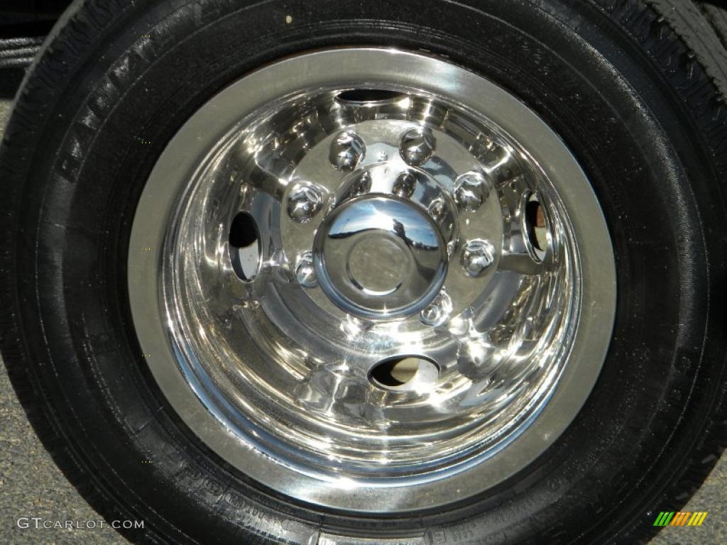 1998 Ford E Series Cutaway E350 Commercial Moving Truck Wheel Photo #40640026
