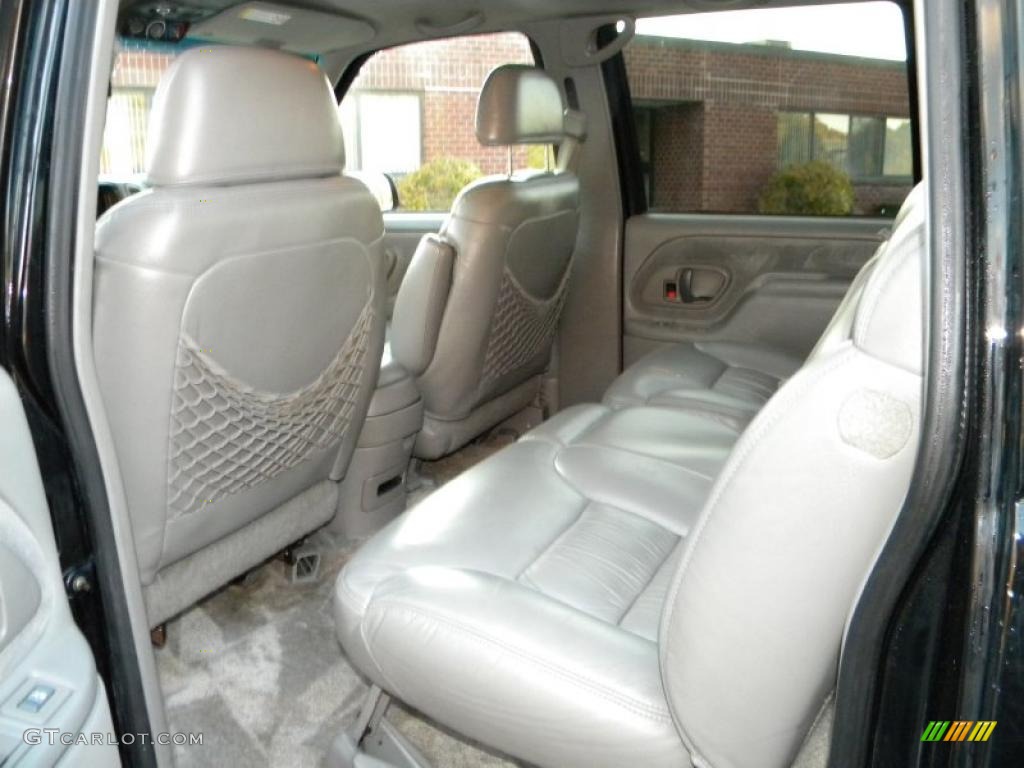 1997 Suburban K1500 LT 4x4 - Onyx Black / Gray photo #21