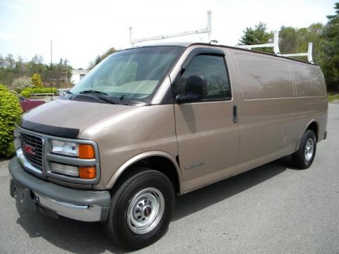 2002 GMC Savana Van G3500 Cargo Data, Info and Specs