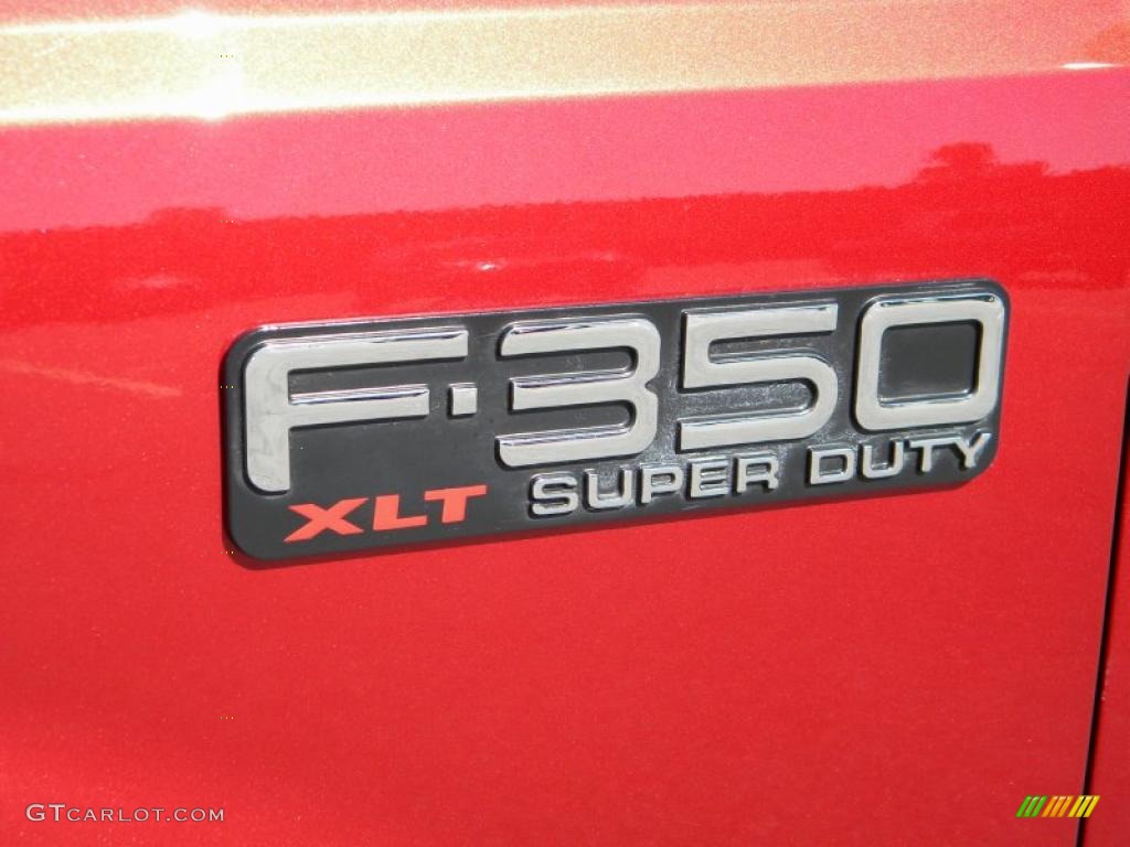 2003 F350 Super Duty XLT SuperCab 4x4 - Toreador Red Metallic / Medium Flint photo #26
