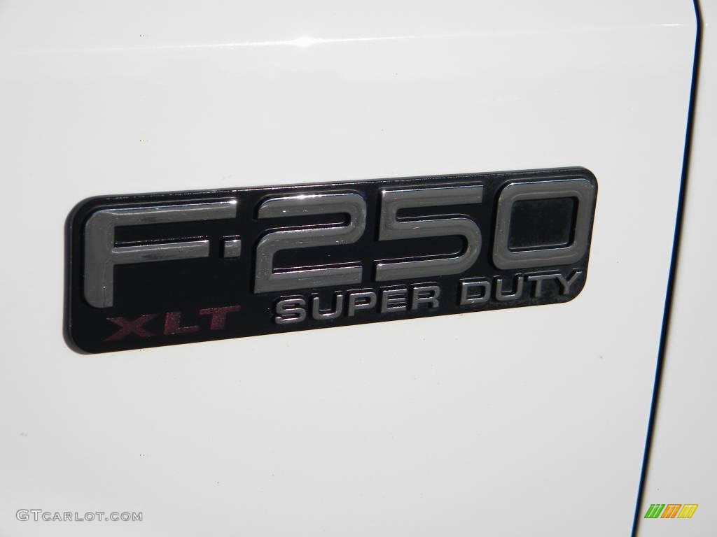1999 Ford F250 Super Duty XLT Crew Cab 4x4 Marks and Logos Photo #40645966