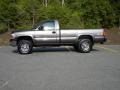 Medium Charcoal Gray Metallic - Silverado 2500HD LS Regular Cab 4x4 Photo No. 6