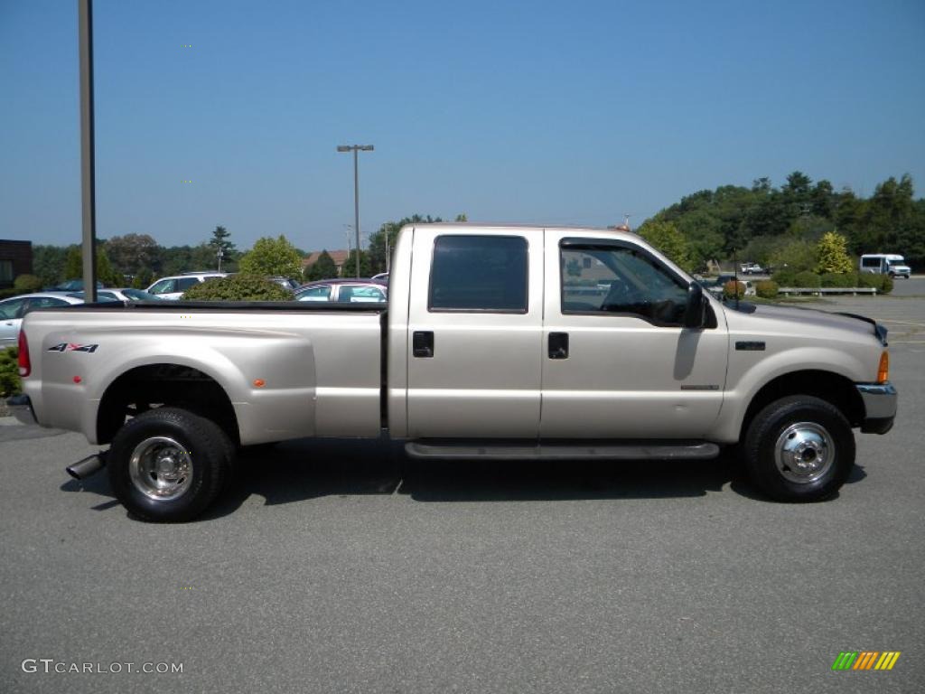 1999 F350 Super Duty XLT Crew Cab 4x4 Dually - Light Prairie Tan Metallic / Medium Prairie Tan photo #3