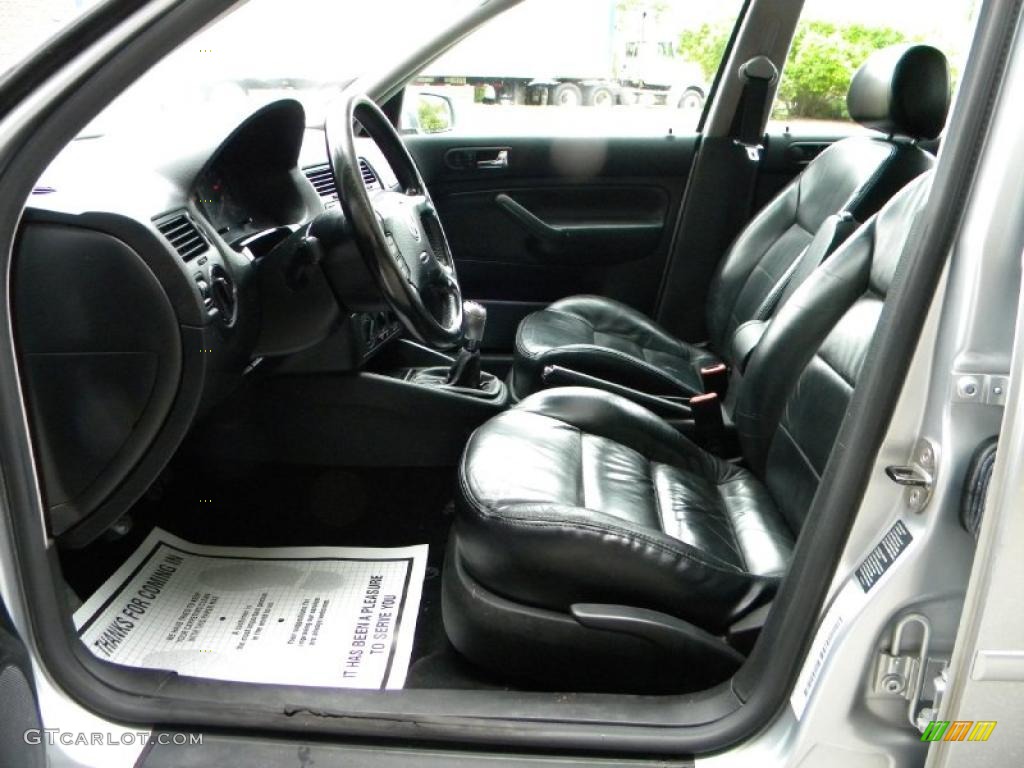 Black Interior 2003 Volkswagen Jetta GLS TDI Sedan Photo #40648734