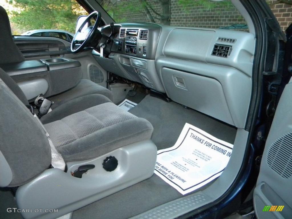 Medium Flint Interior 2002 Ford F250 Super Duty XLT SuperCab 4x4 Photo #40649150