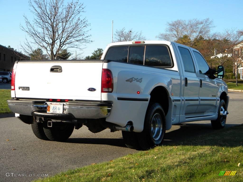 2002 F350 Super Duty XLT Crew Cab 4x4 Dually - Oxford White / Medium Parchment photo #8