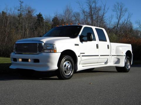 2002 Ford F350 Super Duty XLT Crew Cab 4x4 Dually Data, Info and Specs