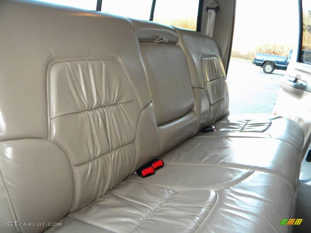 Medium Parchment Interior 2002 Ford F350 Super Duty XLT Crew Cab 4x4 Dually Photo #40651271