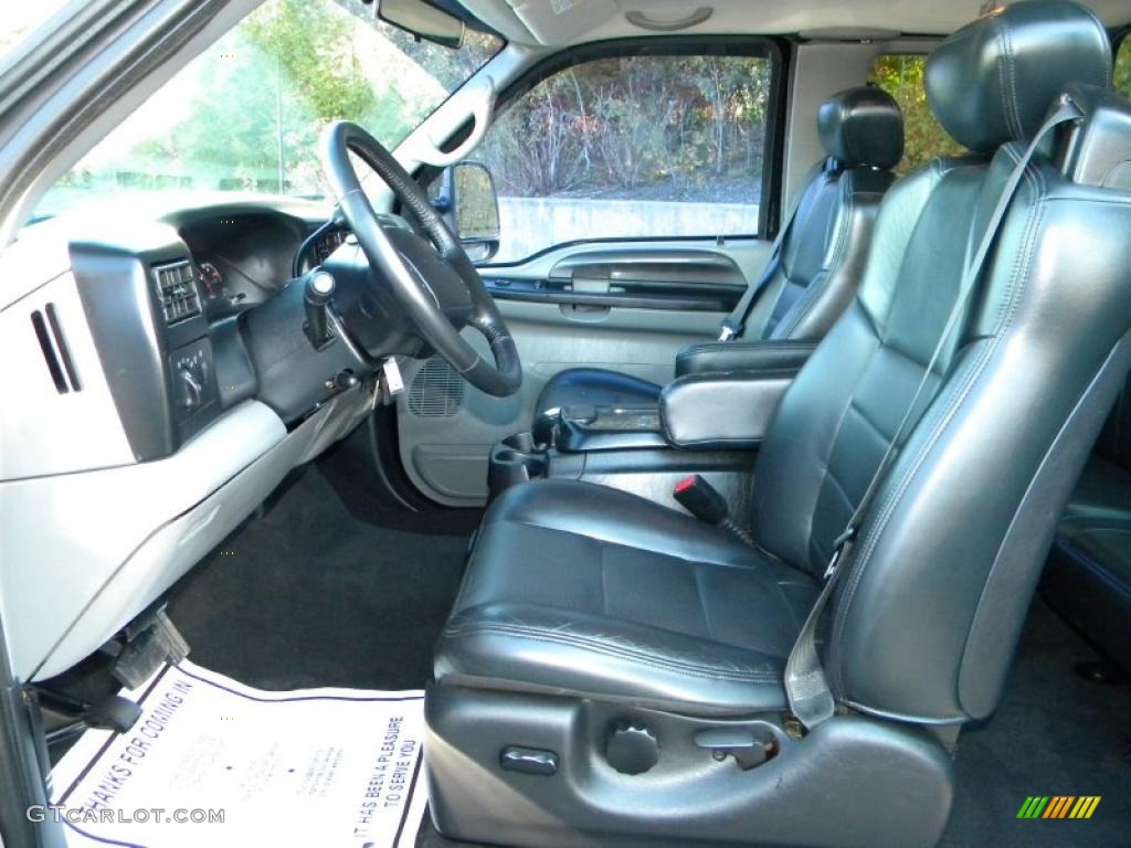 Black Interior 2002 Ford F350 Super Duty XLT SuperCab 4x4 Photo #40651863