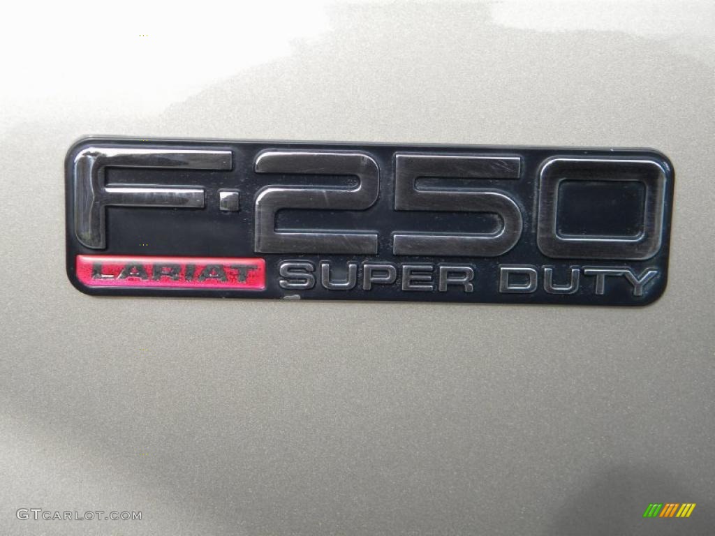 2002 Ford F250 Super Duty Lariat SuperCab 4x4 Marks and Logos Photo #40652147