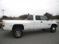 2002 Bright White Dodge Ram 3500 SLT Quad Cab 4x4 Dually  photo #16