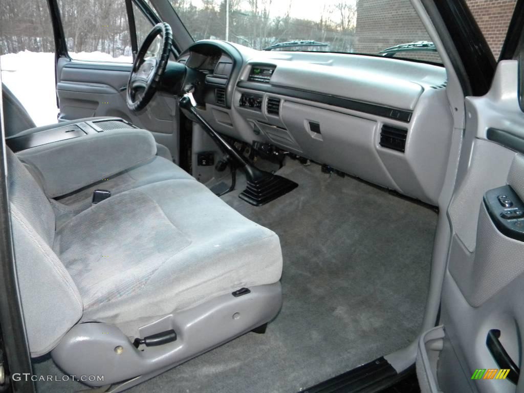 1997 F250 XLT Extended Cab 4x4 - Black / Medium Graphite photo #23