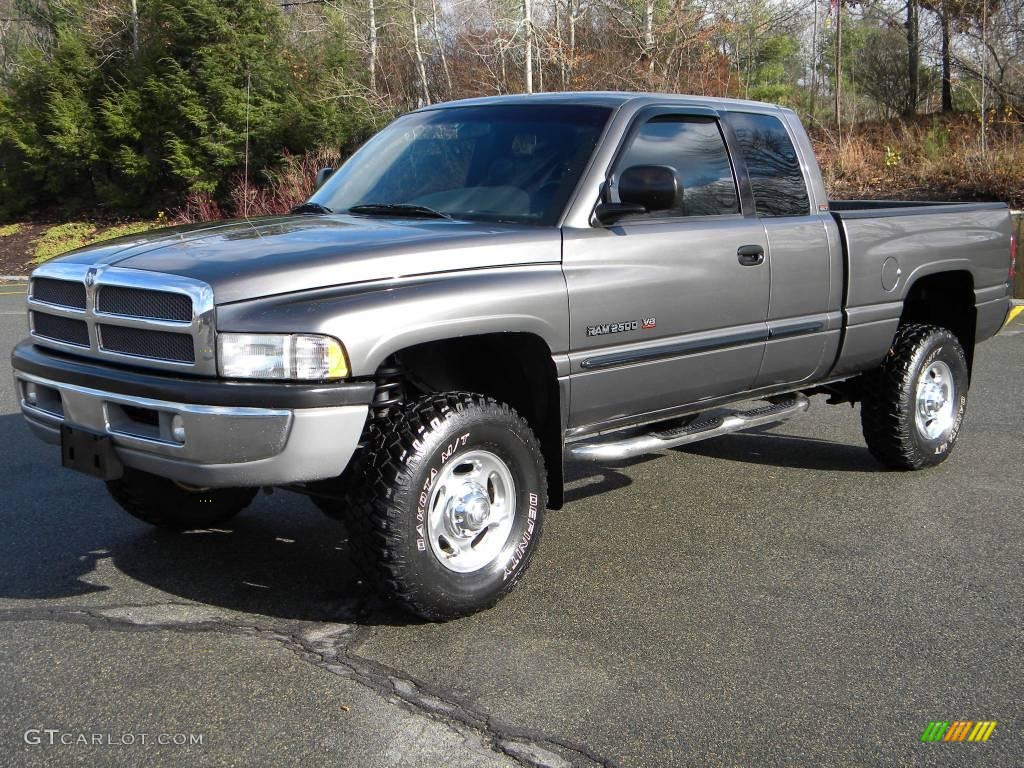 Graphite Metallic 2002 Dodge Ram 2500 SLT Quad Cab 4x4 Exterior Photo #40652652