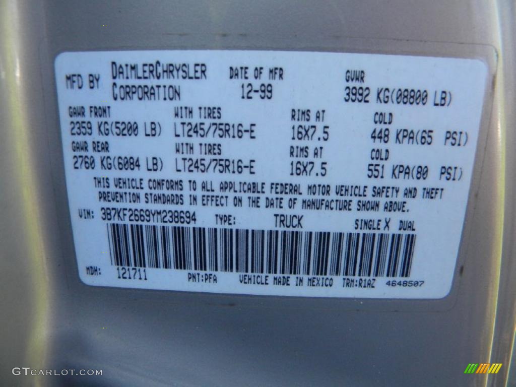2000 Ram 2500 SLT Regular Cab 4x4 - Light Driftwood Satin Glow / Mist Gray photo #50