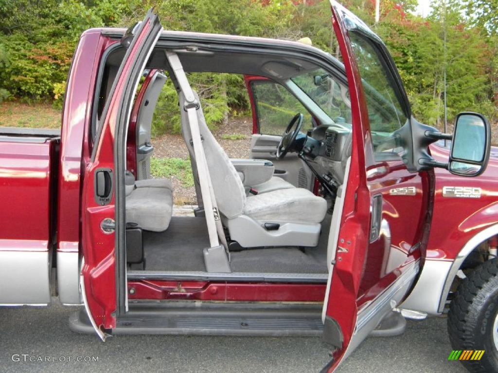 Medium Graphite Interior 2000 Ford F250 Super Duty XLT Extended Cab 4x4 Photo #40654474