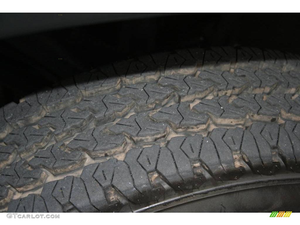 2005 Silverado 3500 Regular Cab 4x4 Chassis Dump Truck - Summit White / Dark Charcoal photo #39