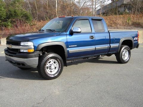2002 Chevrolet Silverado 2500 LS Extended Cab 4x4 Data, Info and Specs