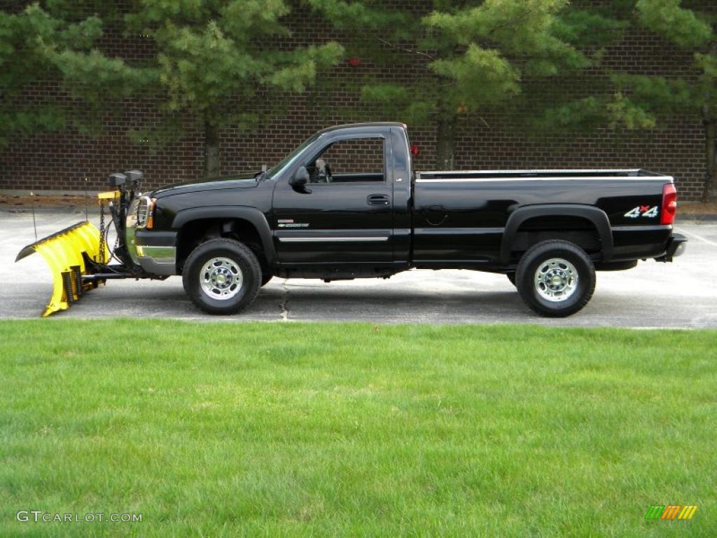 2003 Silverado 2500HD LS Regular Cab 4x4 - Black / Dark Charcoal photo #5