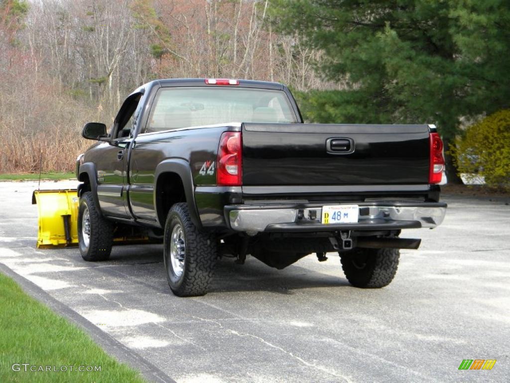 2003 Silverado 2500HD LS Regular Cab 4x4 - Black / Dark Charcoal photo #8