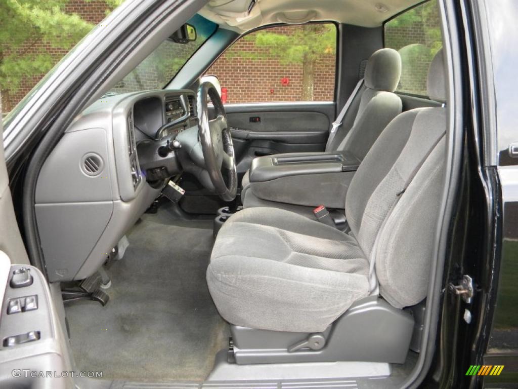 2003 Silverado 2500HD LS Regular Cab 4x4 - Black / Dark Charcoal photo #19