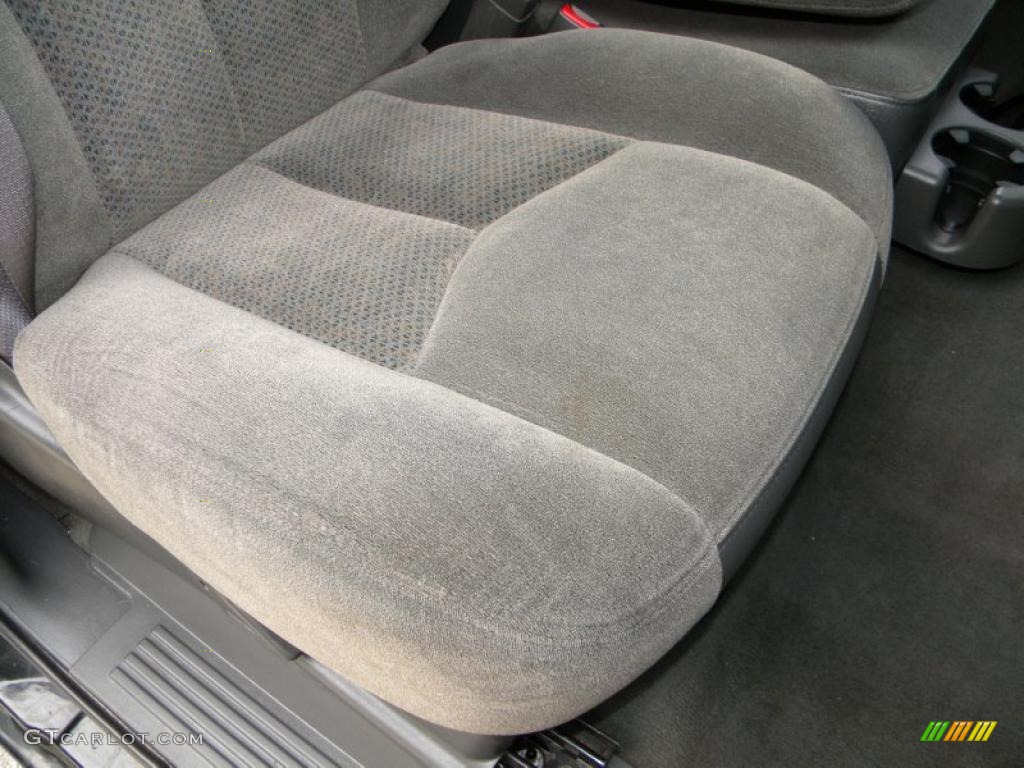2003 Silverado 2500HD LS Regular Cab 4x4 - Black / Dark Charcoal photo #28