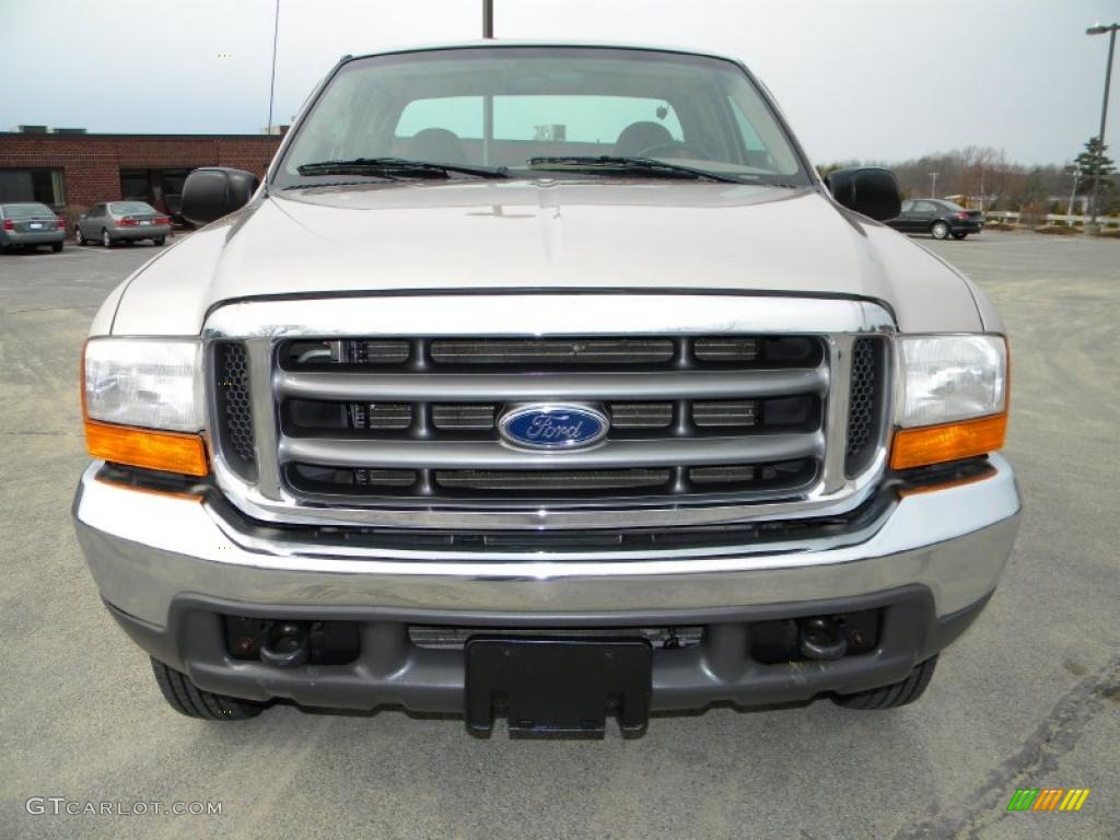 1999 F250 Super Duty XLT Extended Cab 4x4 - Light Prairie Tan Metallic / Medium Prairie Tan photo #15