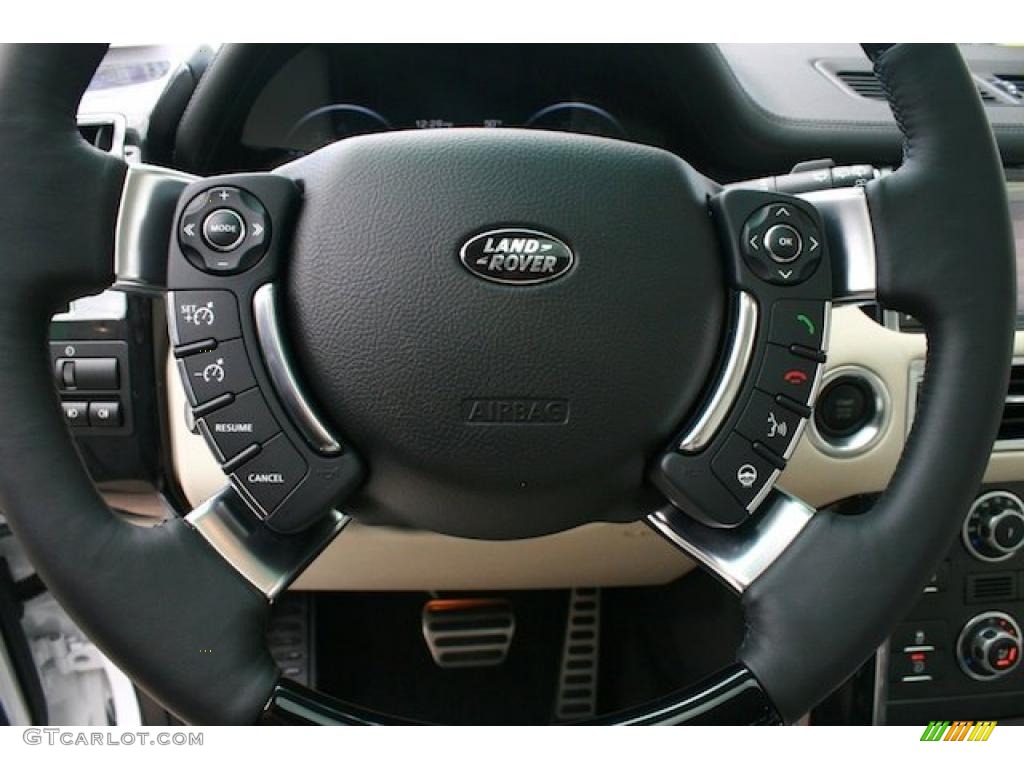 2011 Land Rover Range Rover Supercharged Ivory/Jet Black Steering Wheel Photo #40660857