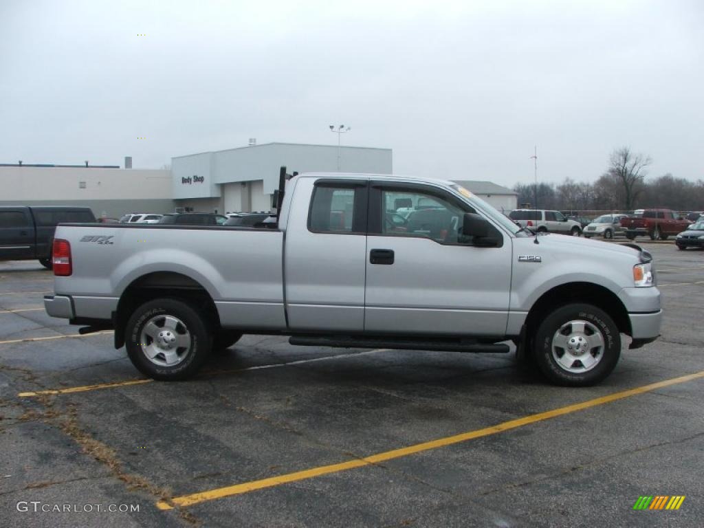 2006 F150 STX SuperCab 4x4 - Silver Metallic / Medium Flint photo #8