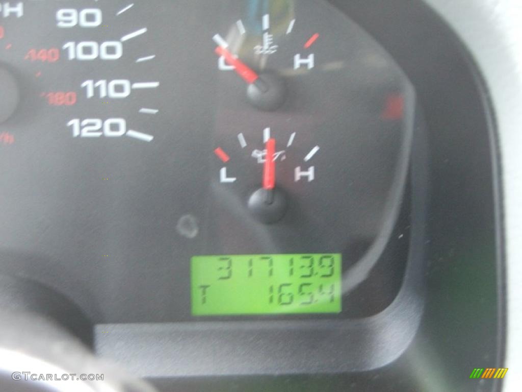 2006 F150 STX SuperCab 4x4 - Silver Metallic / Medium Flint photo #16