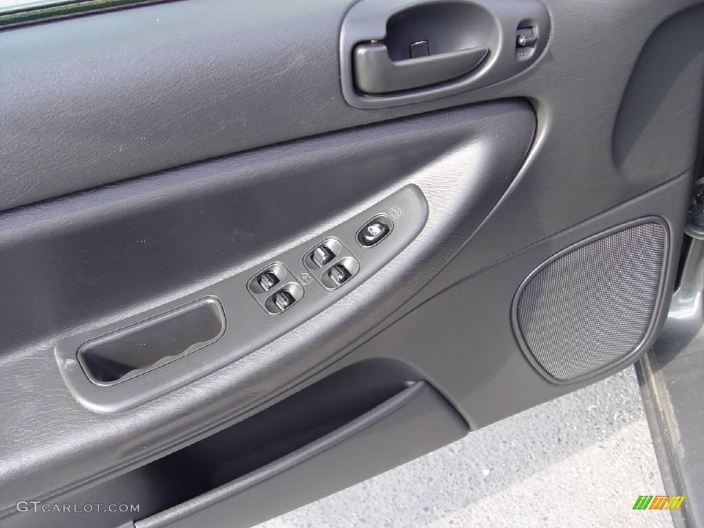 2005 Stratus SXT Sedan - Graphite Metallic / Dark Slate Gray photo #12
