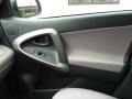 Classic Silver Metallic - RAV4 4WD Photo No. 18