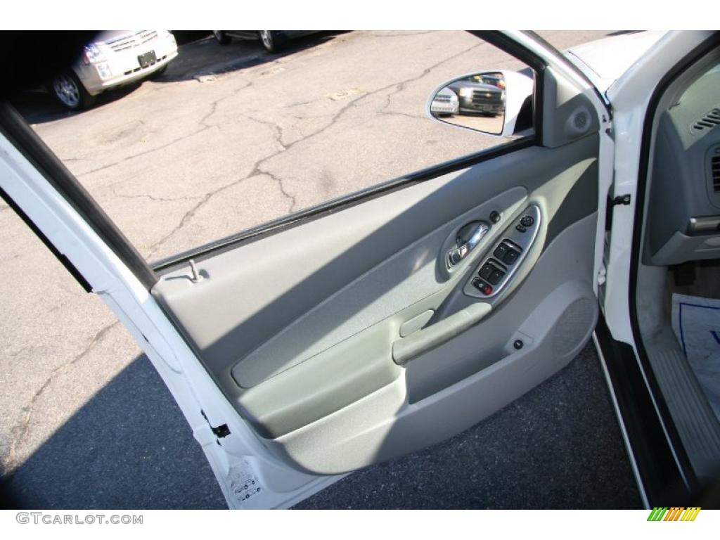 2007 Malibu LT Sedan - White / Titanium Gray photo #13