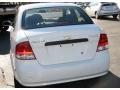 Summit White - Aveo LS Sedan Photo No. 6