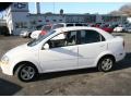 Summit White - Aveo LS Sedan Photo No. 9