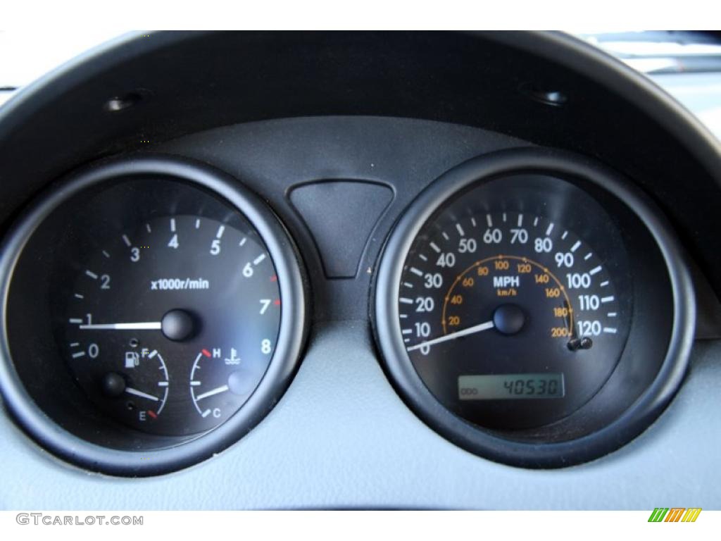 2005 Chevrolet Aveo LS Sedan Gauges Photo #40666955