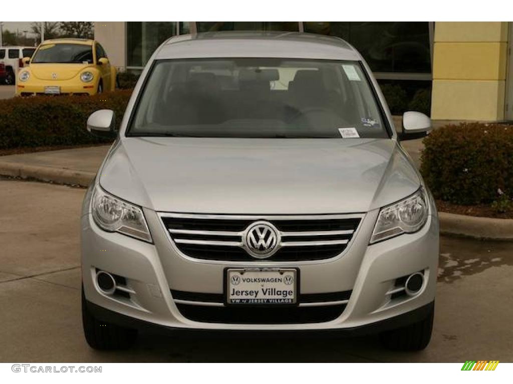 2009 Tiguan S - Reflex Silver Metallic / Charcoal photo #15