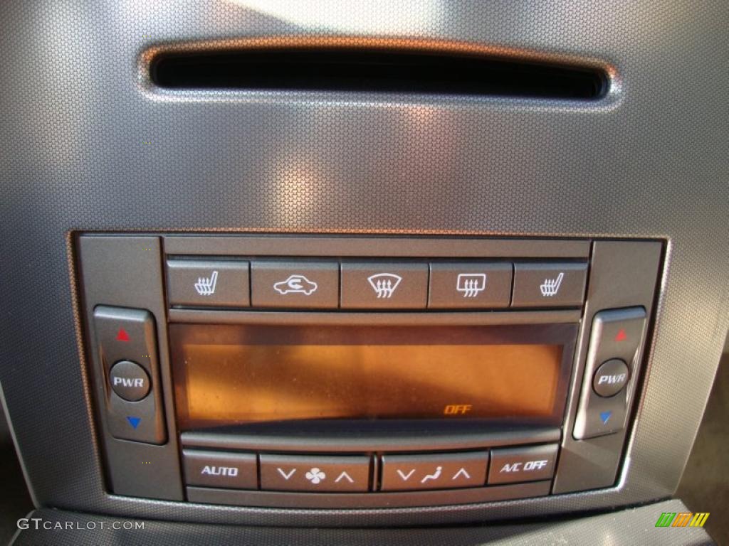 2004 Cadillac XLR Roadster Controls Photo #40672802